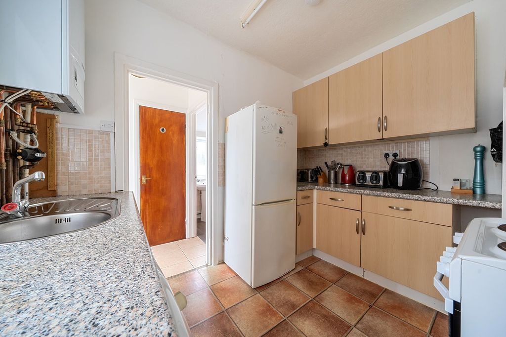 Property photo 3 of 16 Kitchen