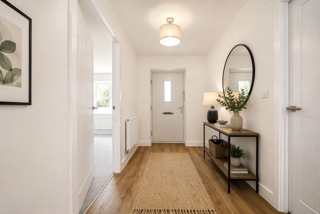 Property photo 2 of 12 Hallway