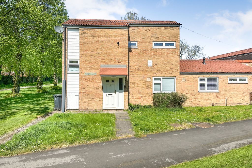Property photo 1 of 15 1 Lime Walk, Colshaw Farm, Wilmslow, Cheshire, Sk9 2Hw