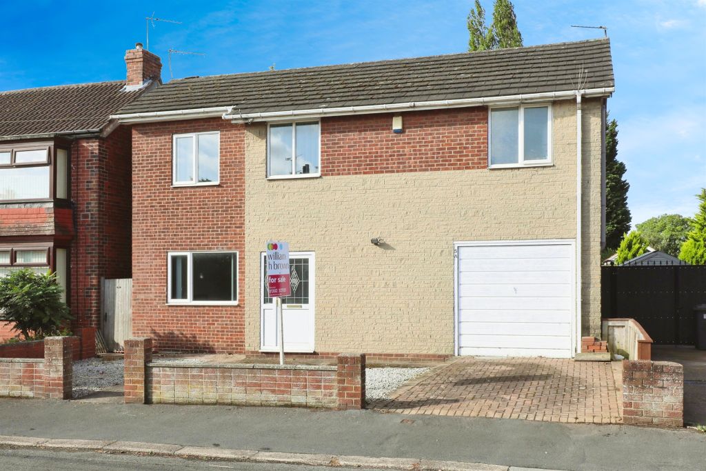 Property photo 1 of 16