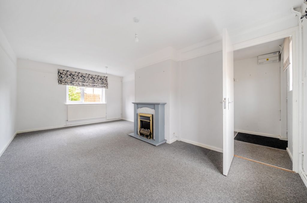 Property photo 2 of 22 1509647-14-1A01Fcaae9542