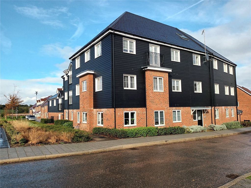 Property photo 1 of 15 Picture No. 04