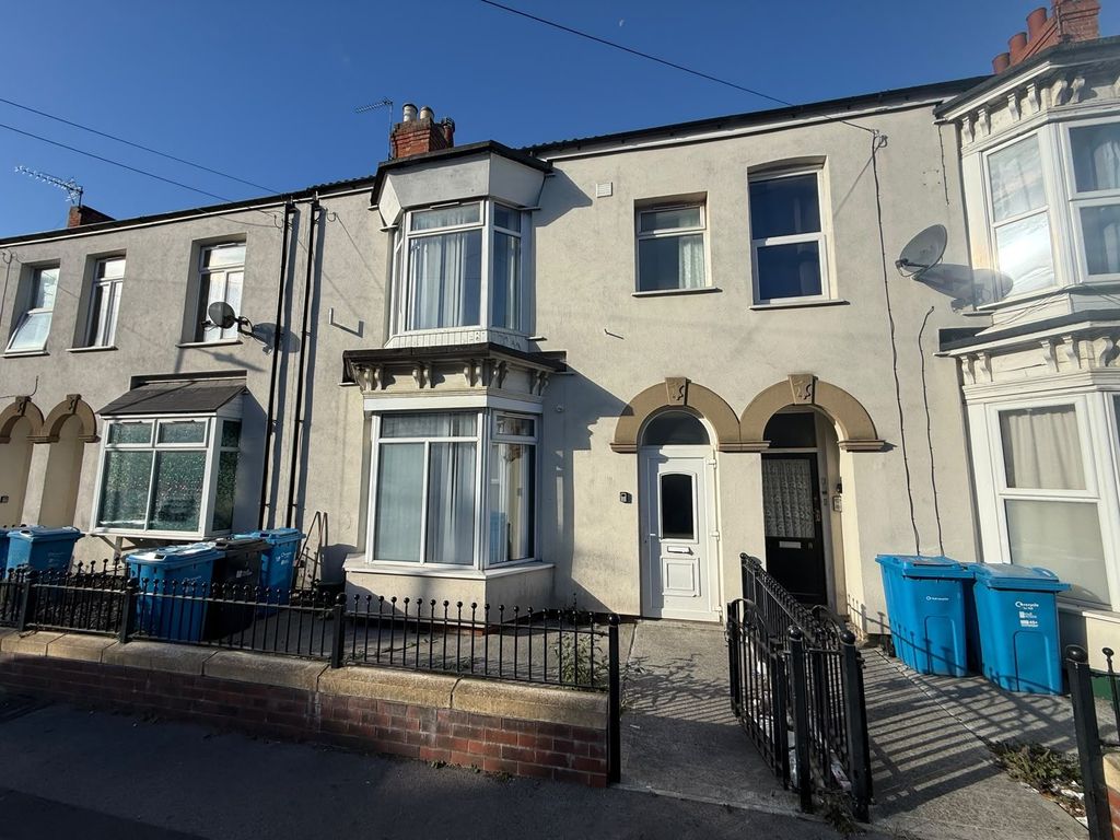 Property photo 1 of 13