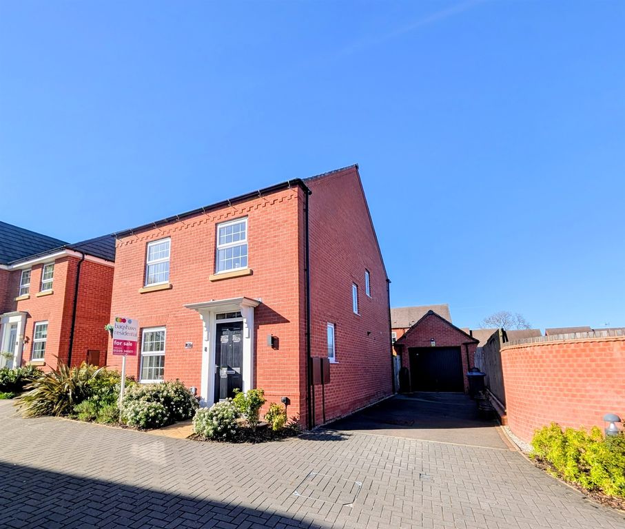 Property photo 1 of 24