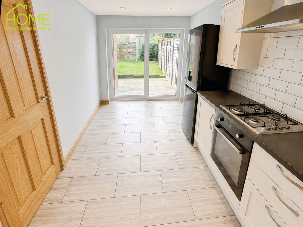 Property photo 3 of 15 Kitchen/Diner