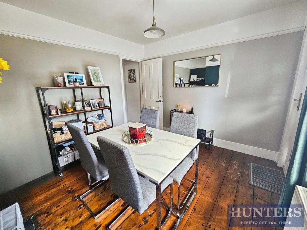 Property photo 3 of 15 Dinning Room