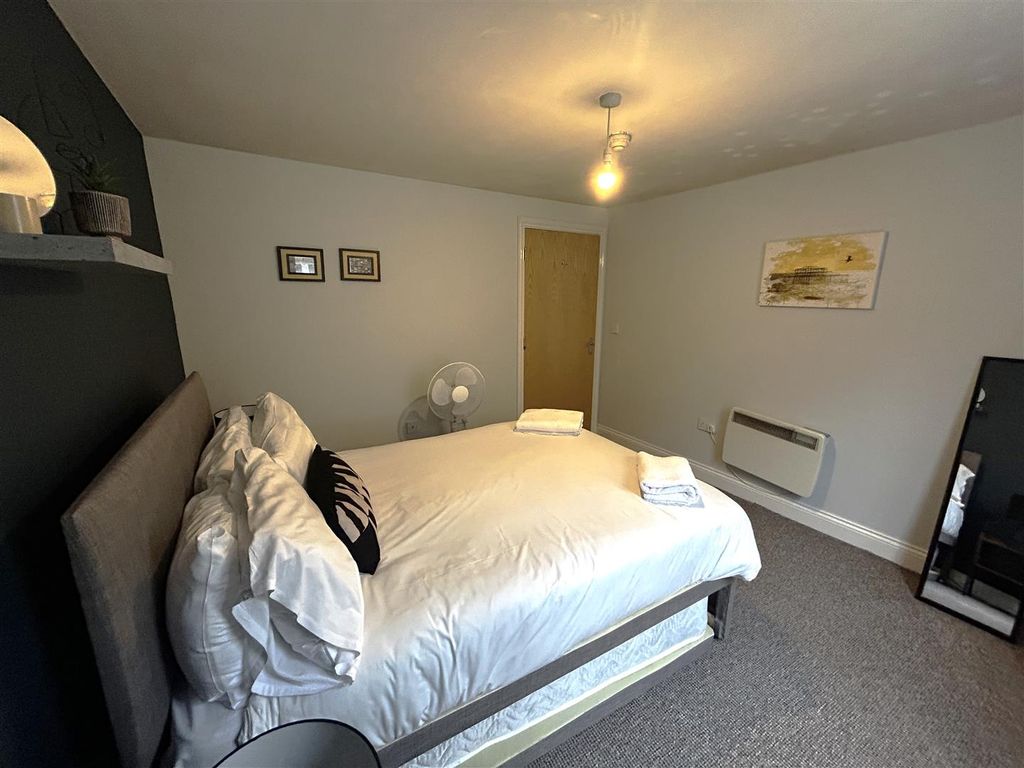 Property photo 3 of 13 Img_1386.Jpg