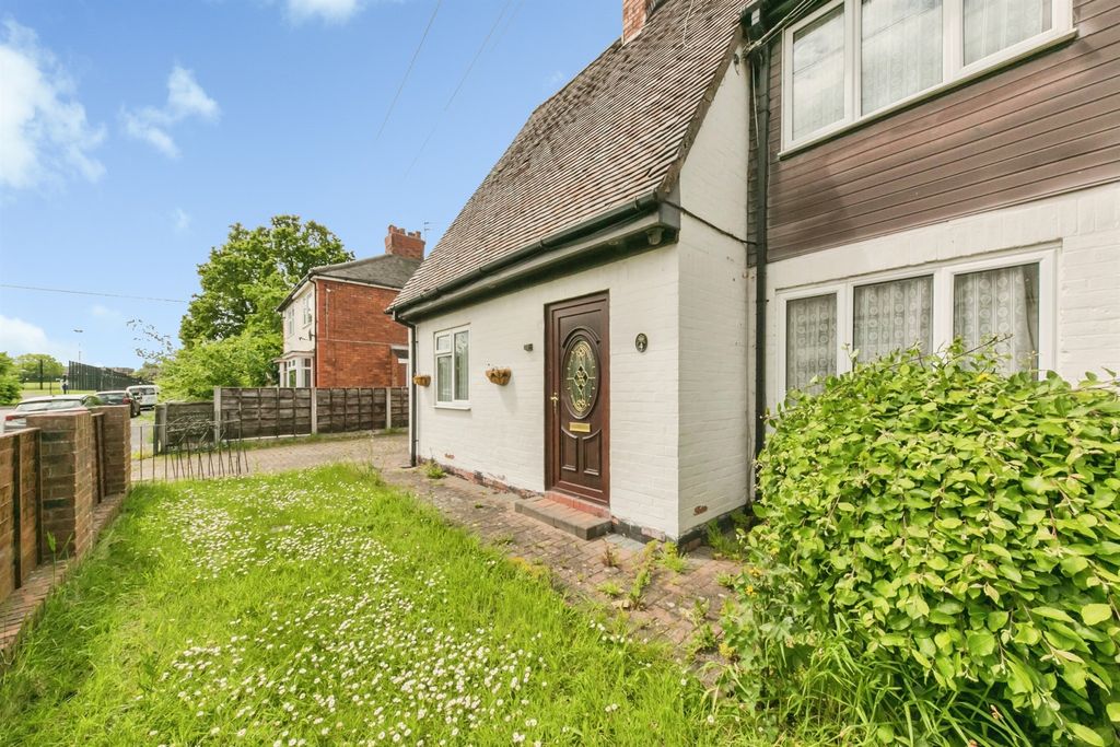 Property photo 2 of 19