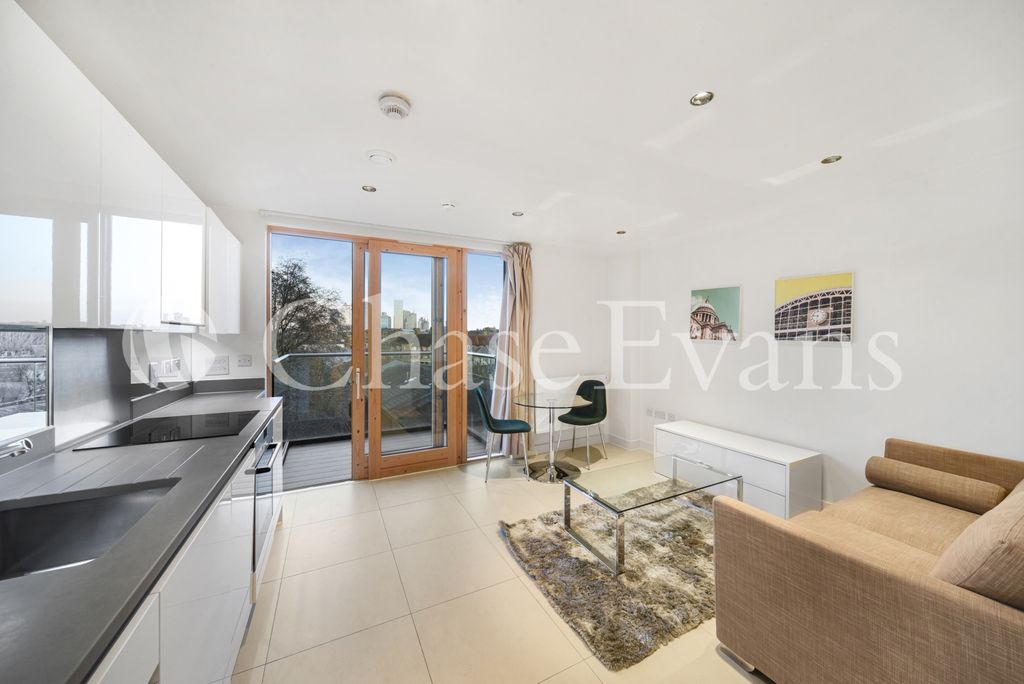 Property photo 1 of 11 Living Area