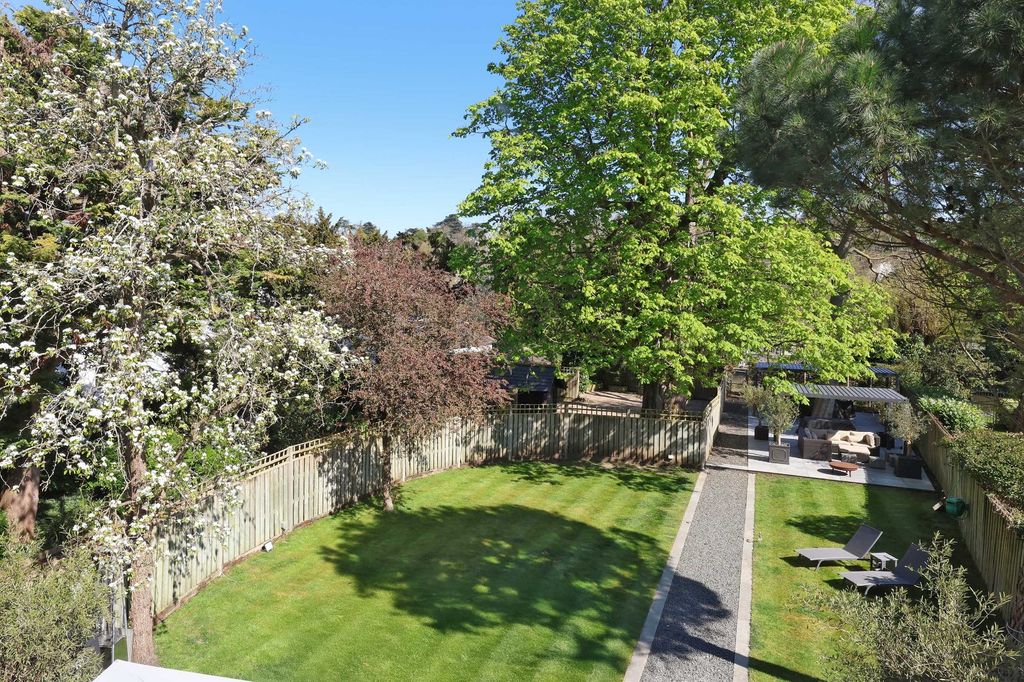 Additional image 25 of 4 bed detached house for saleLower Cookham Road, Maidenhead, Berkshire SL6