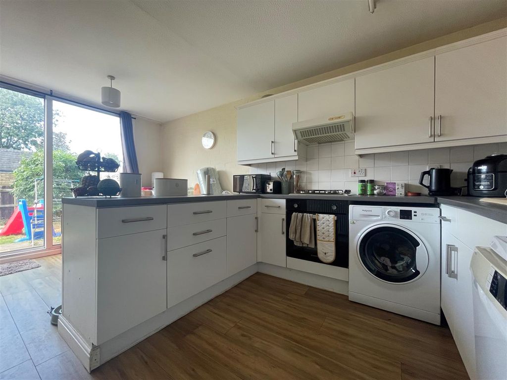 Property photo 3 of 9 Kitchen Dining Room.Jpg