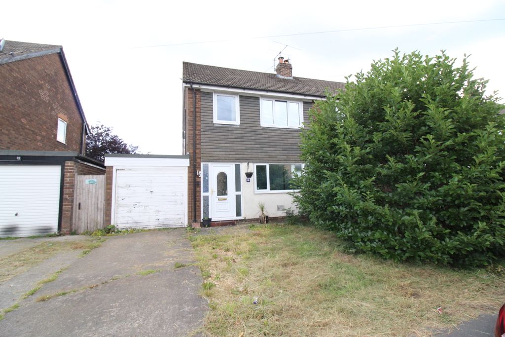 Property photo 1 of 13 Front