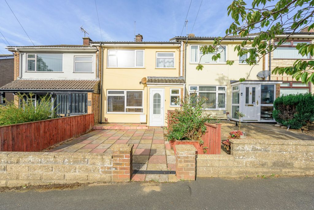 Property photo 1 of 15