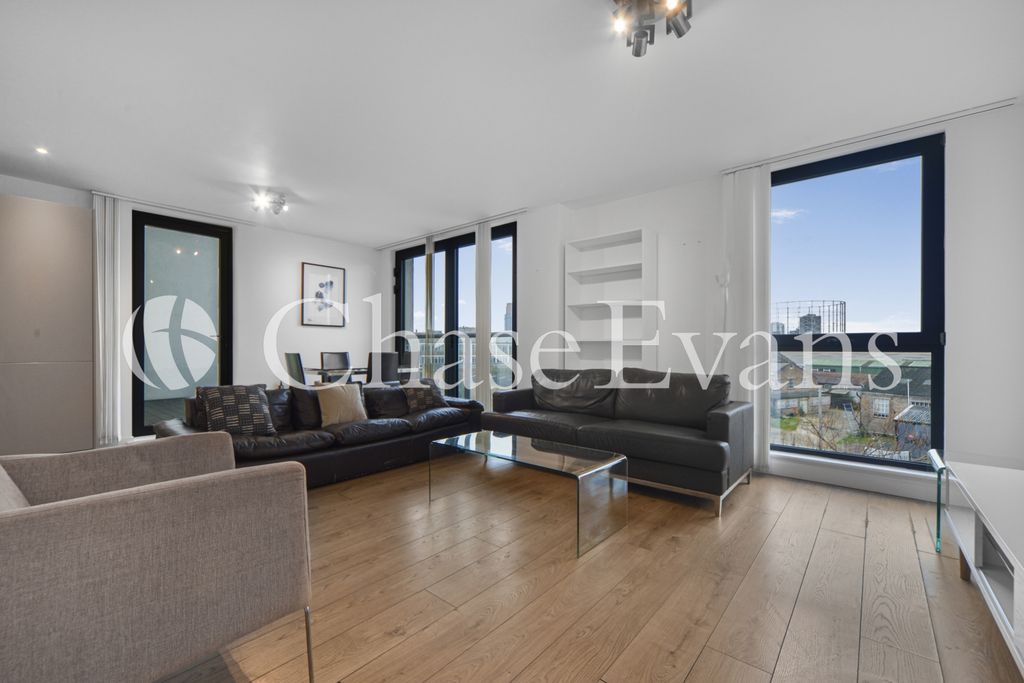 Property photo 1 of 20 Bloom House, Bermond