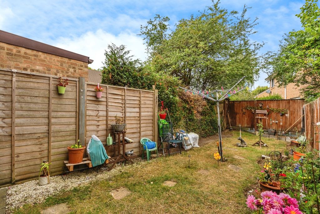 Property photo 3 of 17 Photo