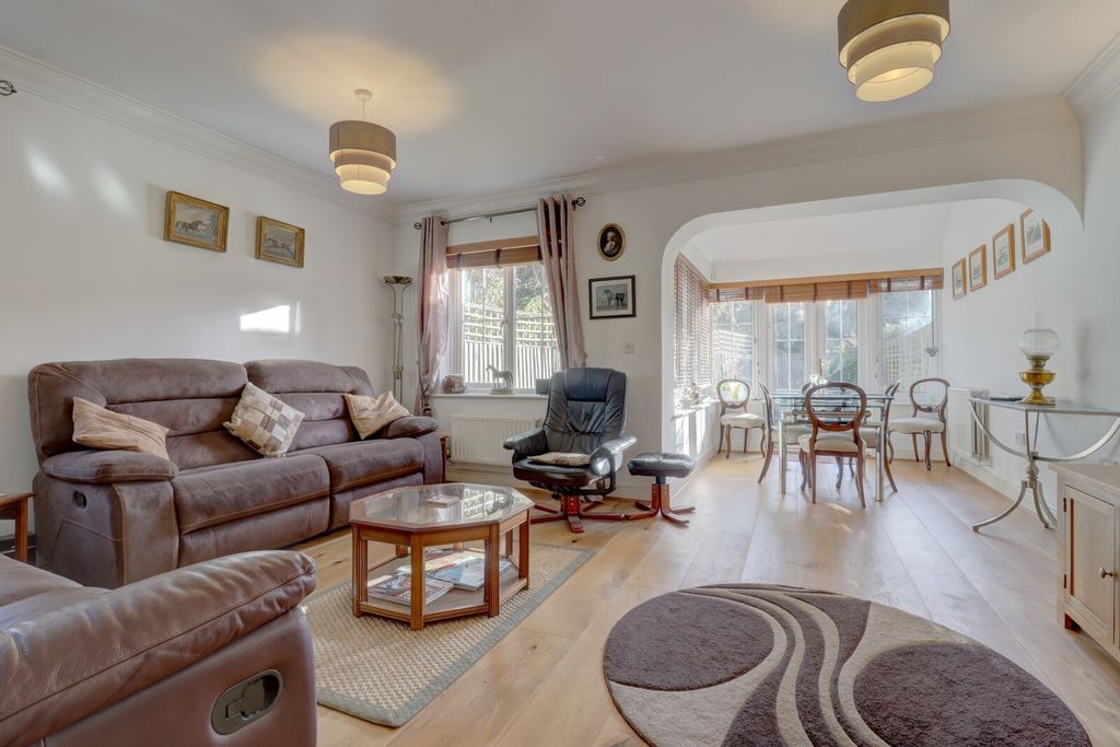 Property photo 3 of 14 Picture No. 08