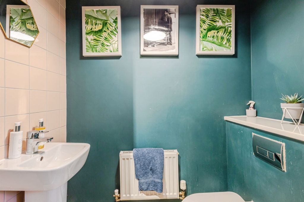 Property photo 2 of 13