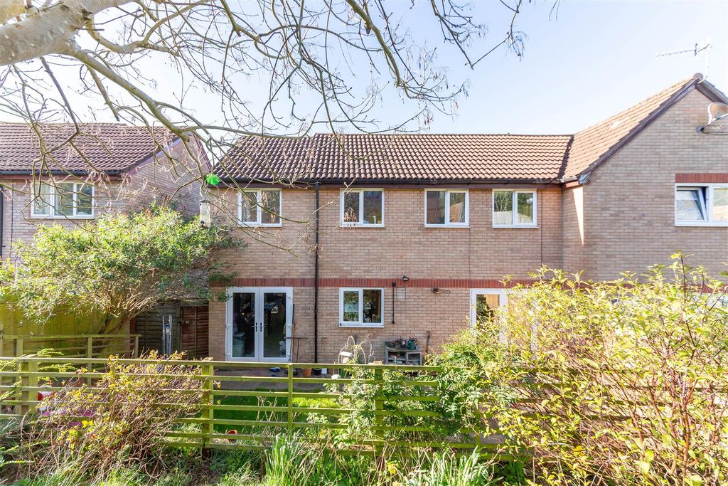 Property photo 3 of 17 Ks2B1949.Jpg