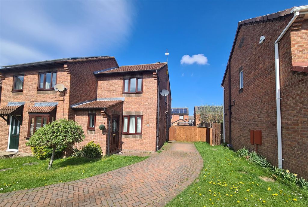 Property photo 1 of 10