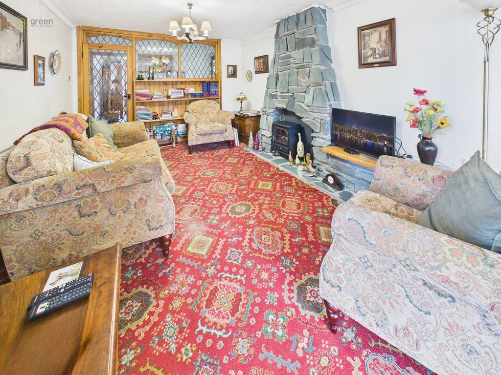 Property photo 3 of 30 Cam04425G0Pr0350Still013