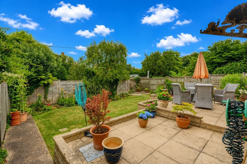 Property photo 2 of 14 Picture No. 30