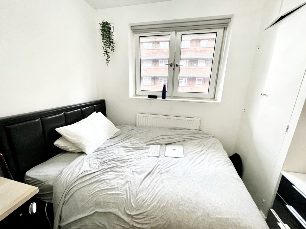 Property photo 3 of 4