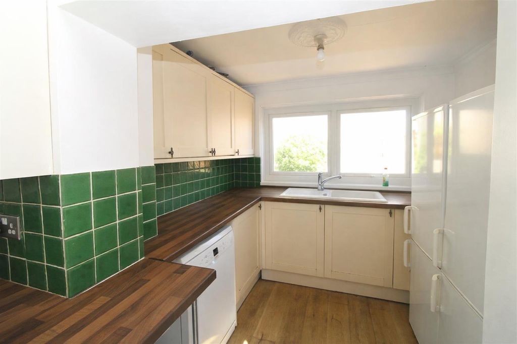 Property photo 1 of 19 Plasnewydd 2.Png