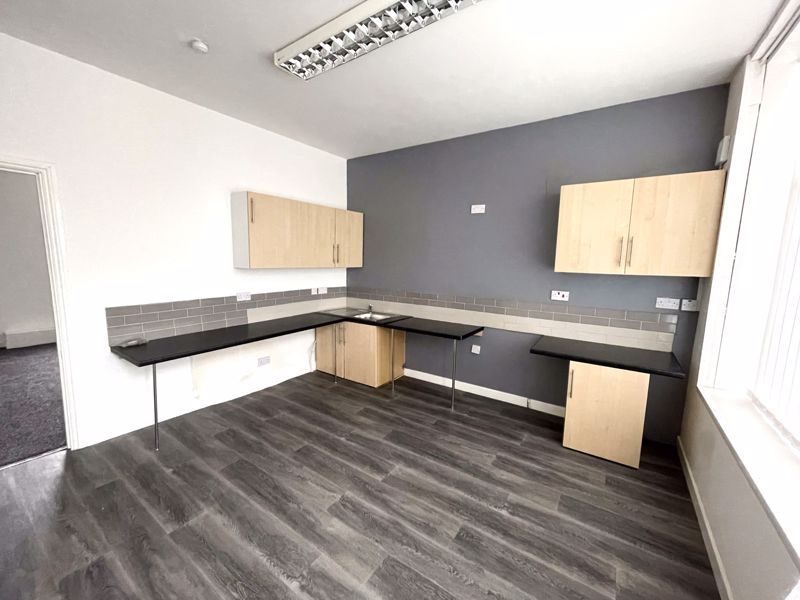 Property photo 2 of 5 Photo 2