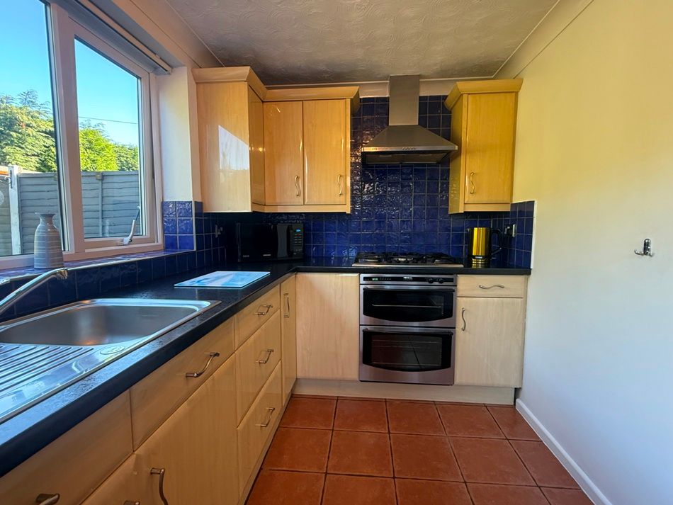 Property photo 3 of 21 Img_9126