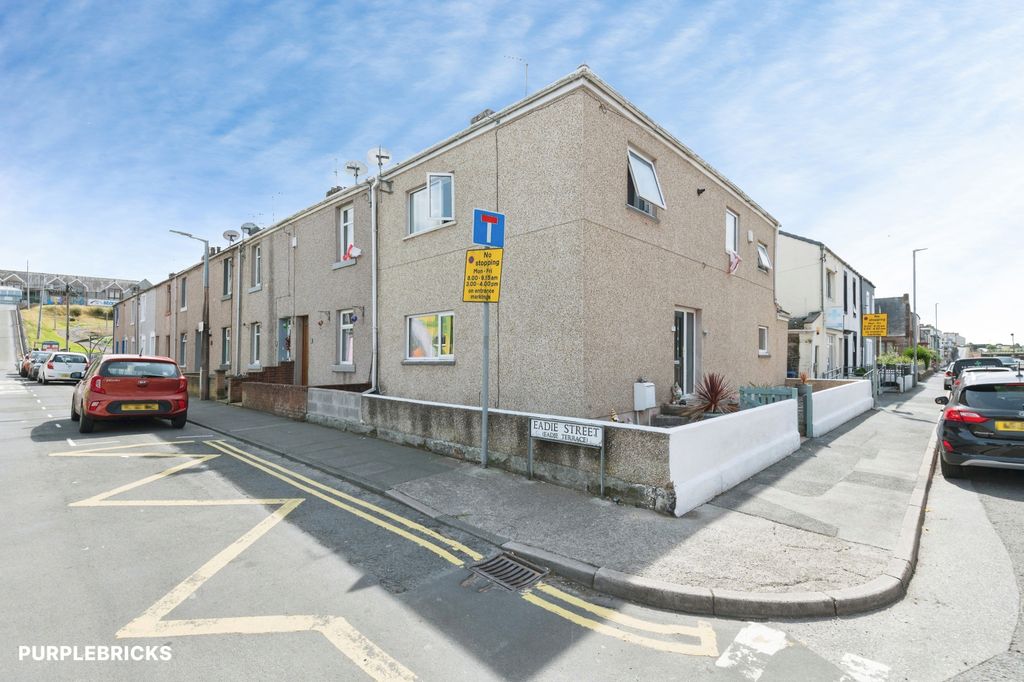 Property photo 1 of 33