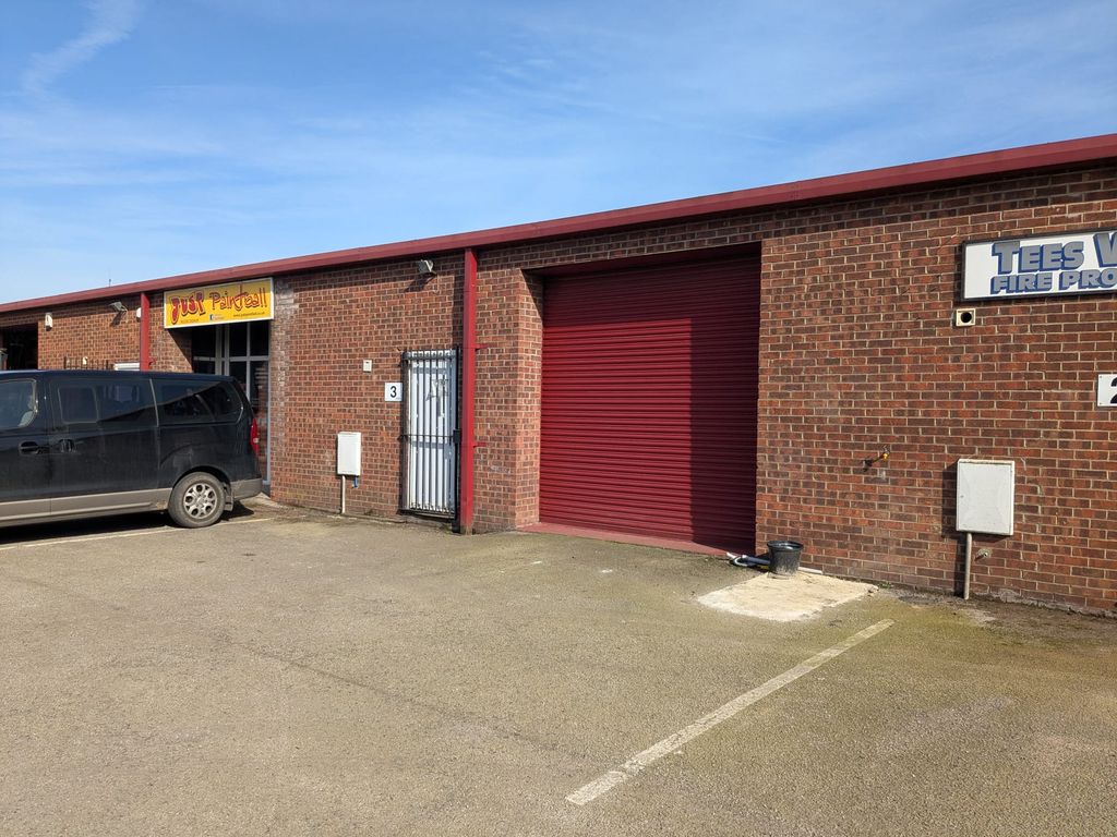 Property photo 1 of 8