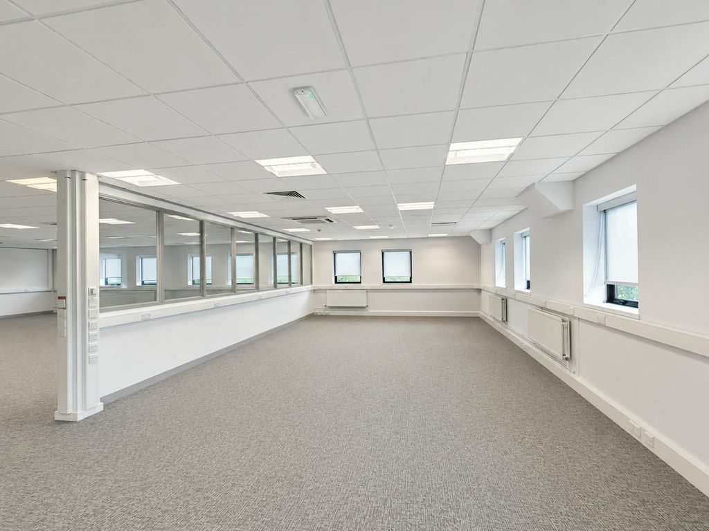 Property photo 2 of 28 6d907290-d3E5-48Ca-B04c-B244553Aa501.Png