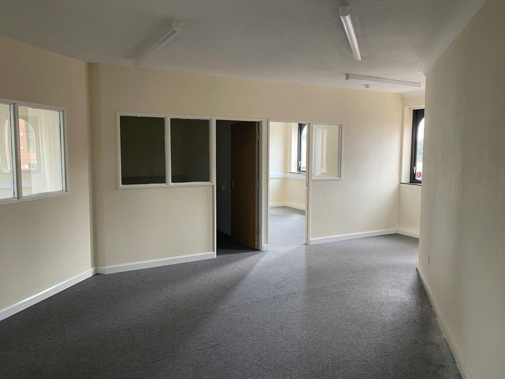 Property photo 3 of 5 Img_3939.Jpg