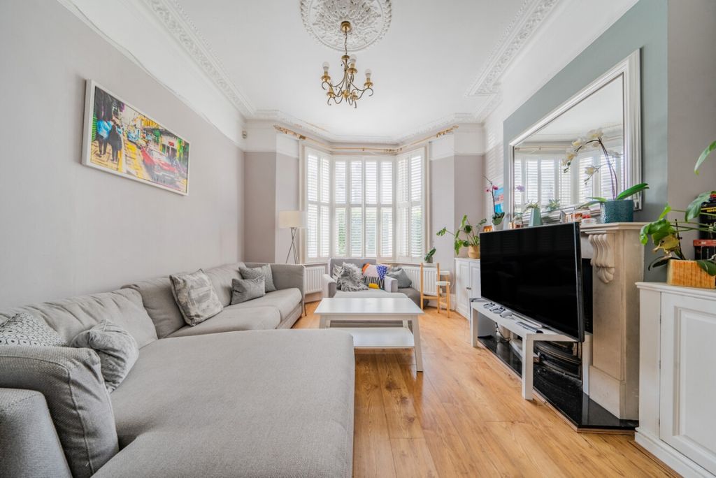 Property photo 1 of 15 1169559 (2)