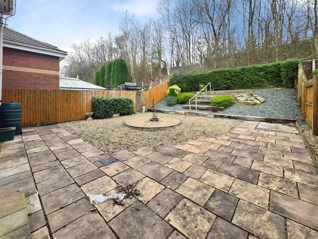 Property photo 2 of 25 Pbox-Img.Jpg