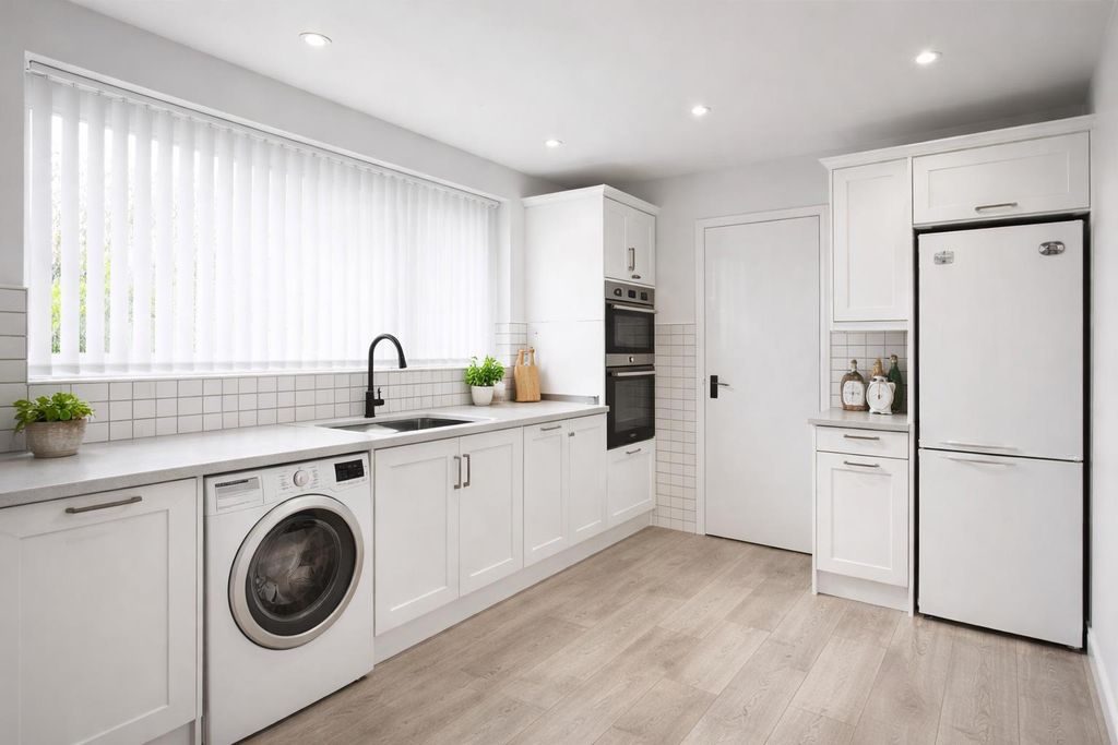 Property photo 3 of 24 Chatgpt Image Mar 31, 2026, 03_42_16 Pm.Png