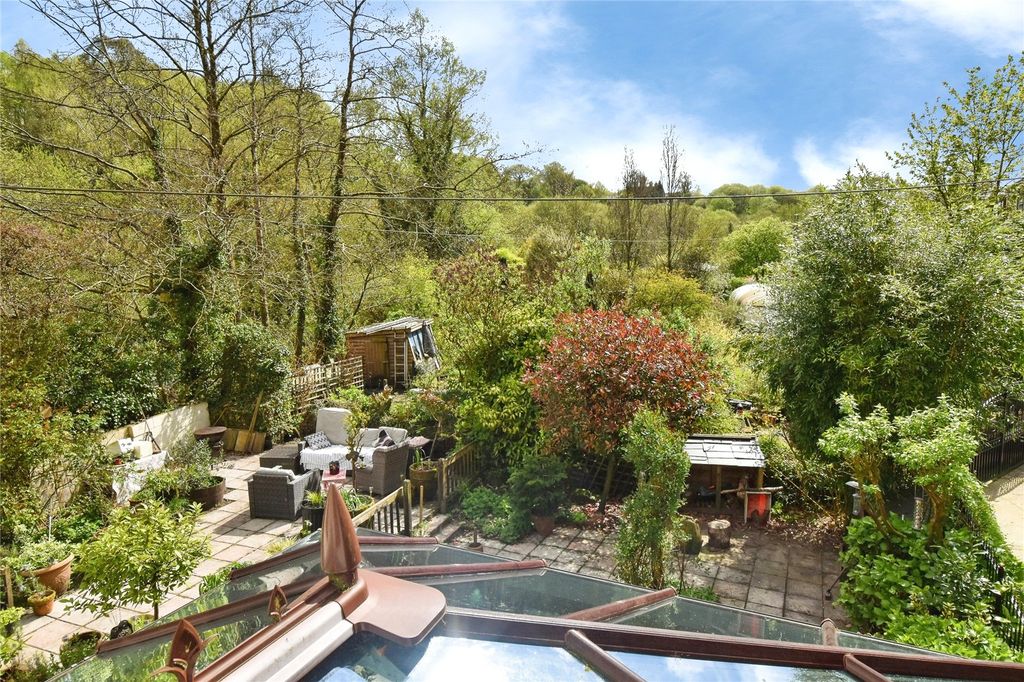 Property photo 2 of 29 Picture No. 08