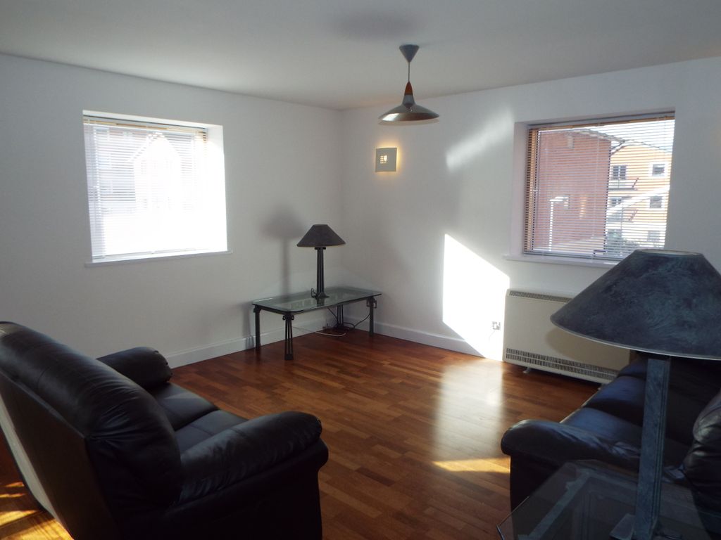 Property photo 2 of 14