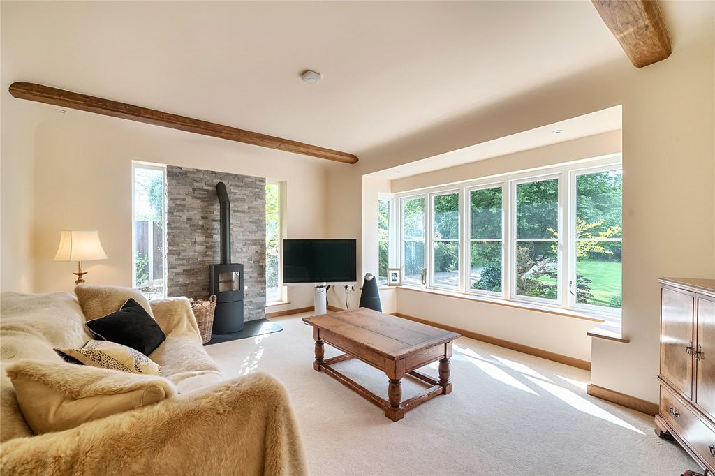 Property photo 3 of 23 Picture No. 19