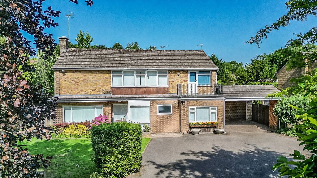 Property photo 1 of 12