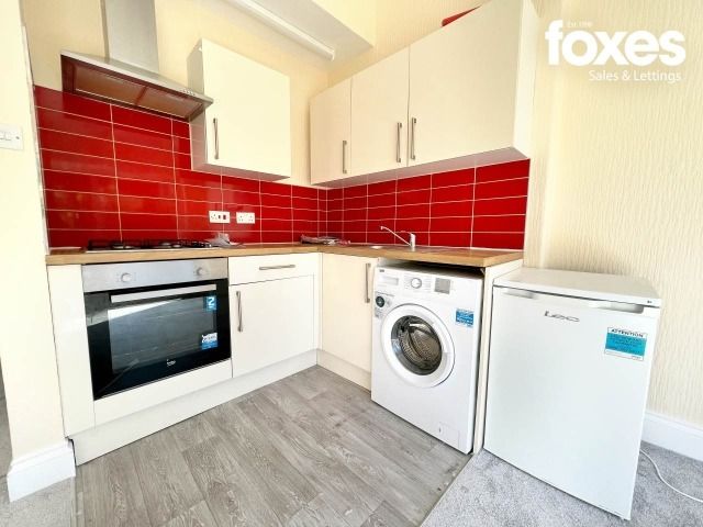 Property photo 3 of 8 4502152