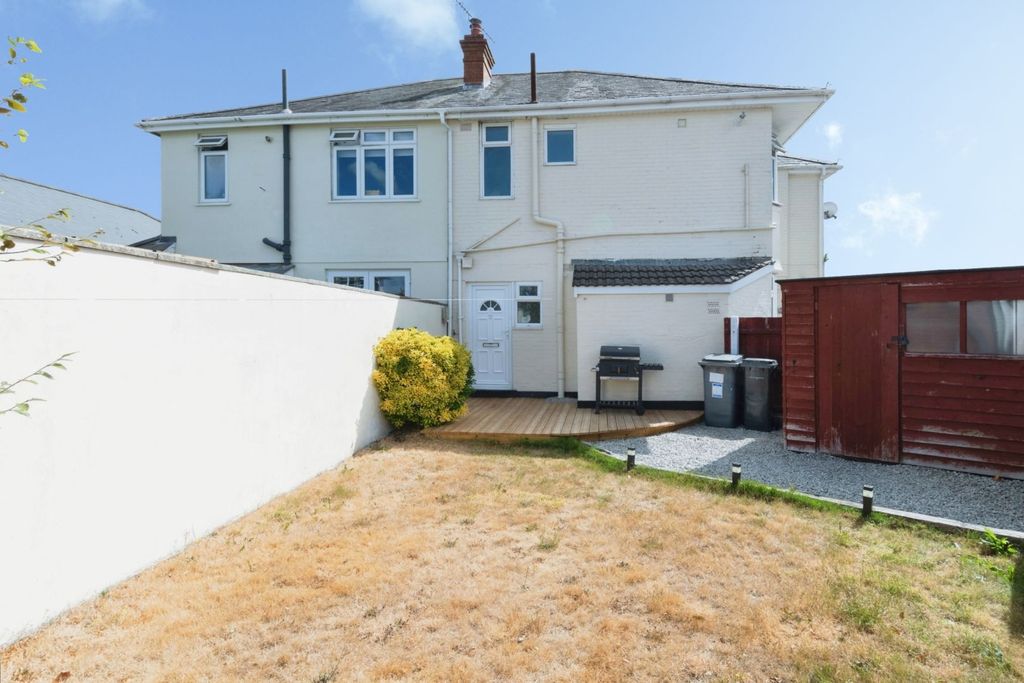 Property photo 1 of 31