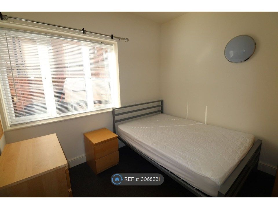 Property photo 3 of 5