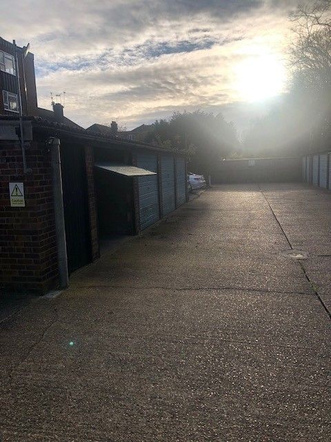 Property photo 3 of 4