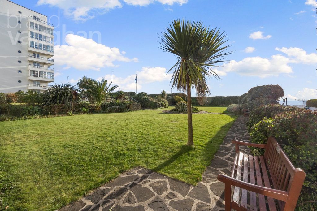 Property photo 2 of 18 Picture No. 19