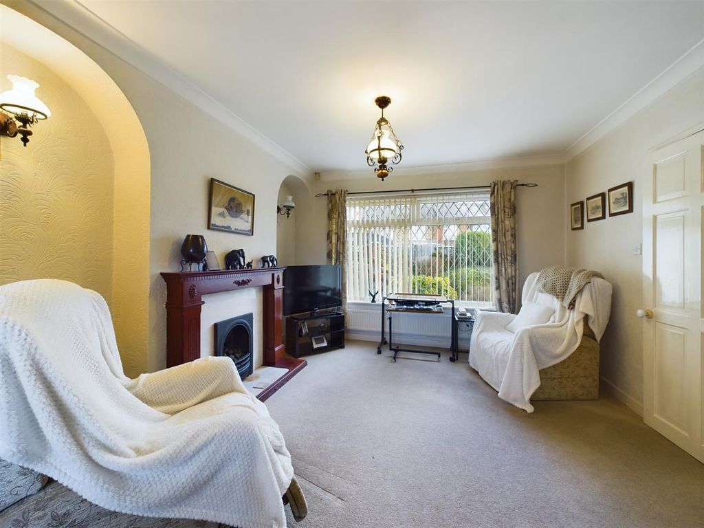 Property photo 2 of 18 Broomhill  (10).Jpg