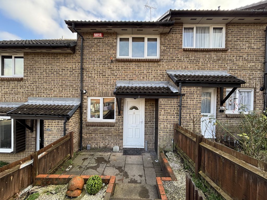 Property photo 1 of 7 Photo 7