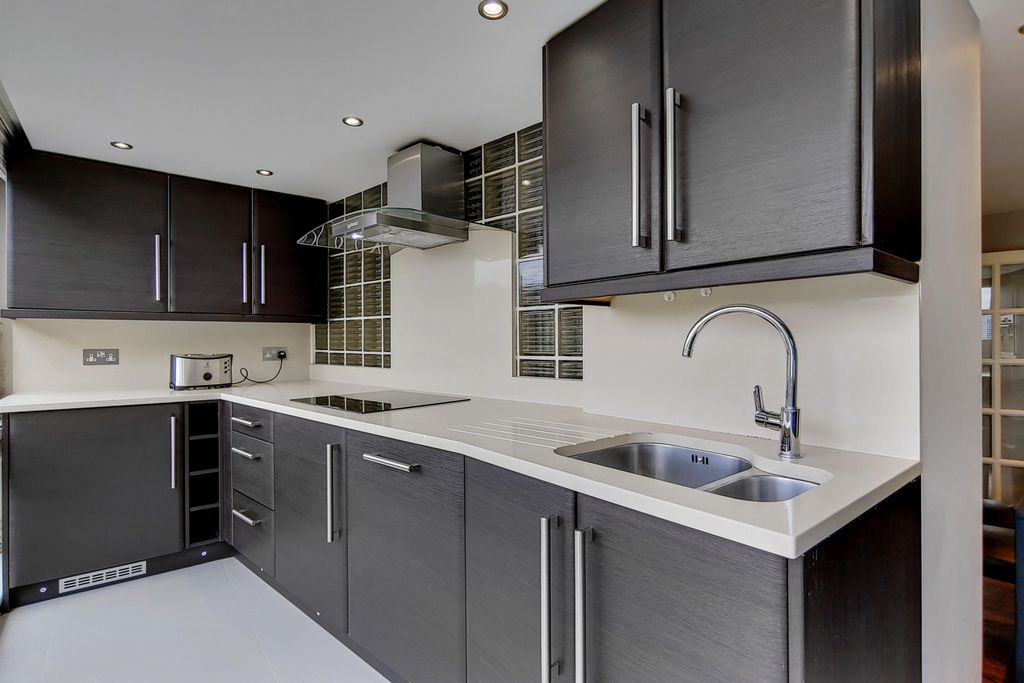 Property photo 1 of 13 Picture No. 12