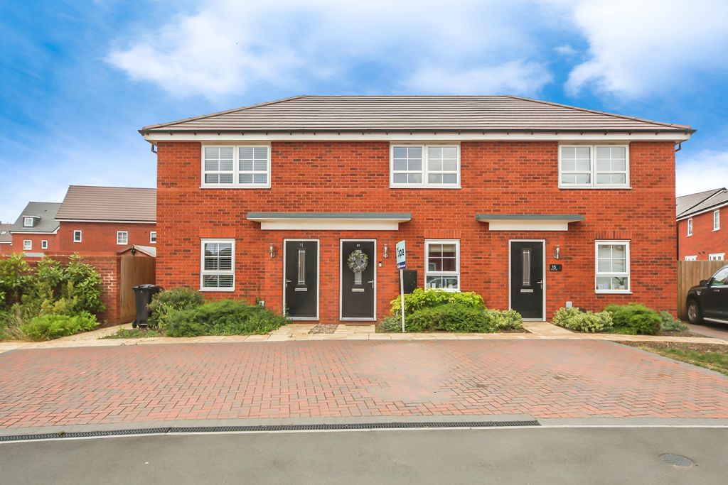 Property photo 1 of 27 Front