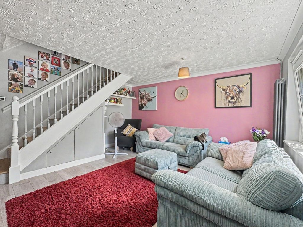 Property photo 3 of 26